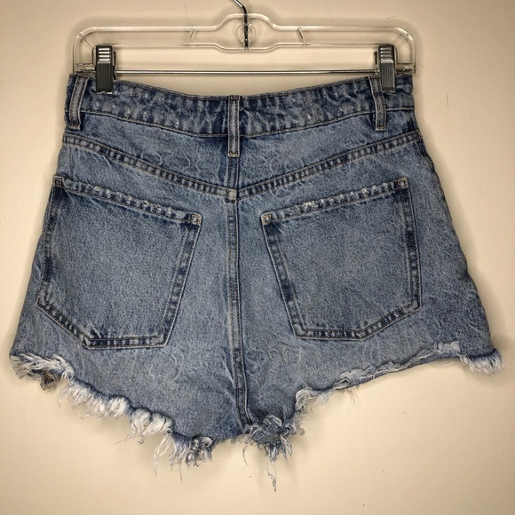 Zara High Waist Shorts Denim Distressed Full Button Hidden 5 Pocket Size 6 - Picture 3 of 6